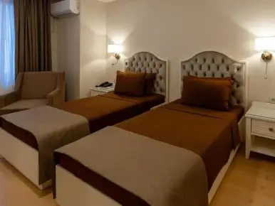 NAFTA Sanatorium Standard room treatment package for 3 persons